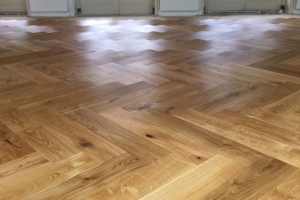 Project-Blaricum-brede-visgraat-rustiek-12x180x900